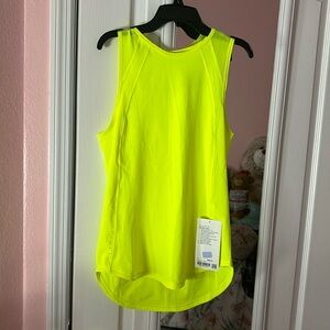 Lululemon workout top